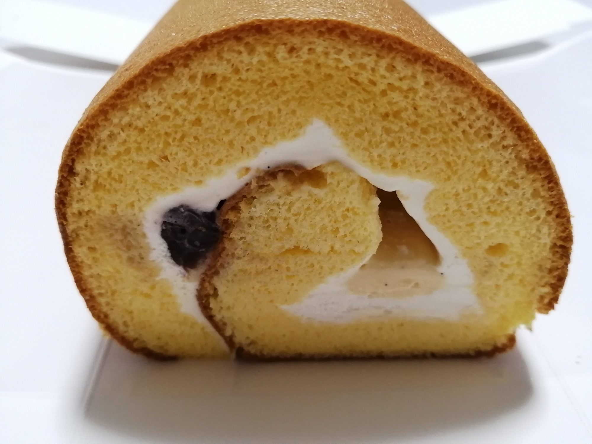 19年11月にopenした パティスリーミツヤ の人気ロールケーキを実食レポ お味は 草津市下笠 Lomore 滋賀 のローカル情報を発信するwebメディア