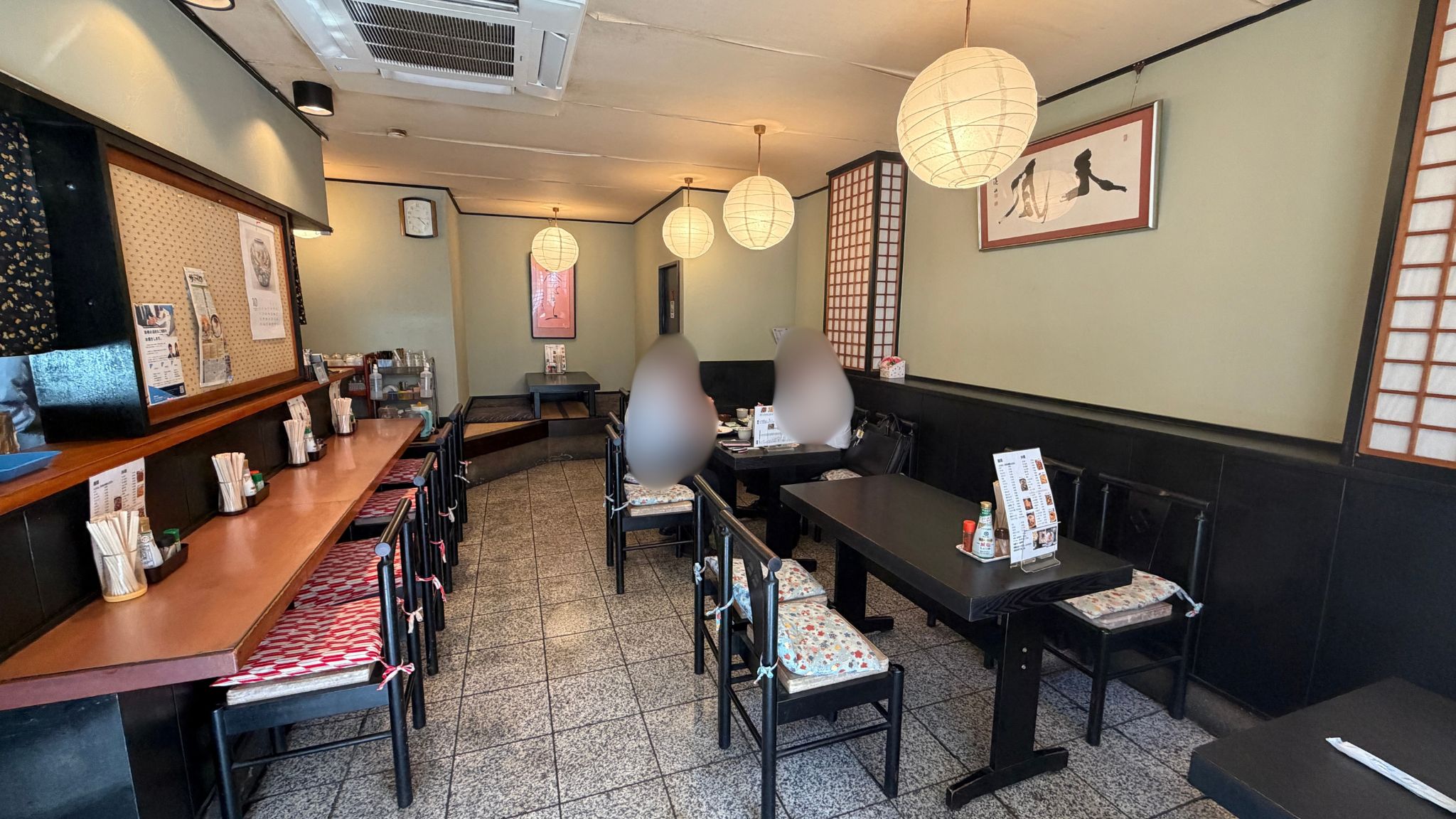 そば処志な乃店内写真